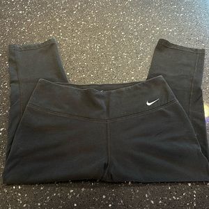 Nike crop leggings